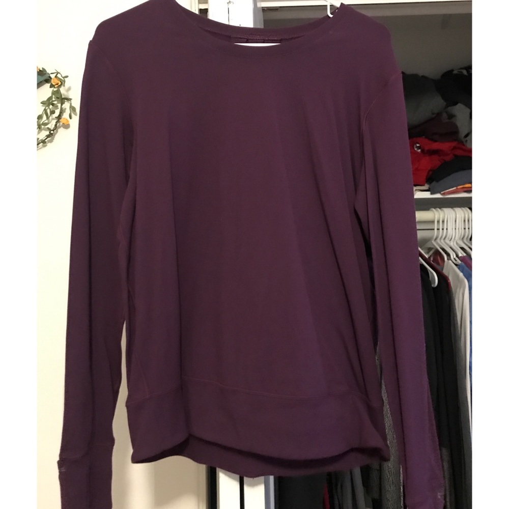 Lululemon top